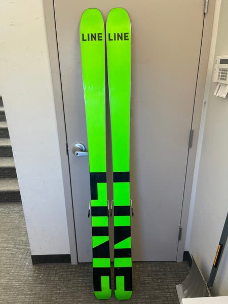2023 Line Blade Optic 104 Skis | SidelineSwap | Buy and Sell on