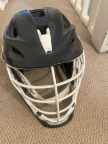 Player's Cascade S Helmet