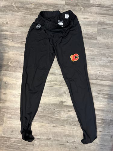 Fanatics Team Issue Calgary Flames Compression Leggings Size L
