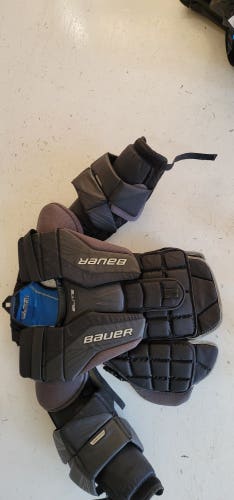 Used Small Bauer Elite Goalie Chest Protector