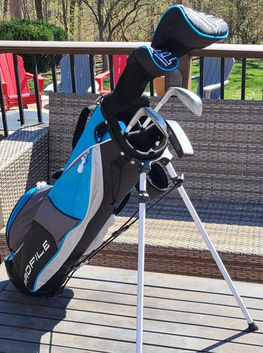 Wilson Right Handed Profile Junior Golf Clubs (Full Set) Regular Flex 5 Pieces *Free Extras*