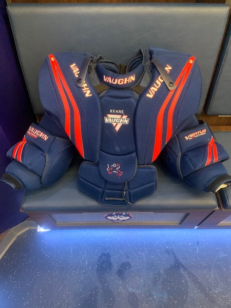 Used Large Vaughn Ventus SLR Goalie Chest Protector