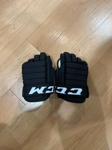 Used CCM LTP Gloves 10"