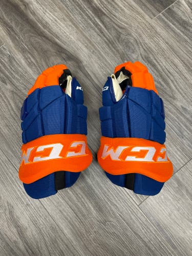 15” CCM Edmonton Oilers Pro Stock Gloves
