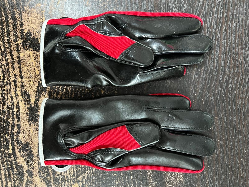 Cutters C-Tack Shockskin Football Gloves, Black/White