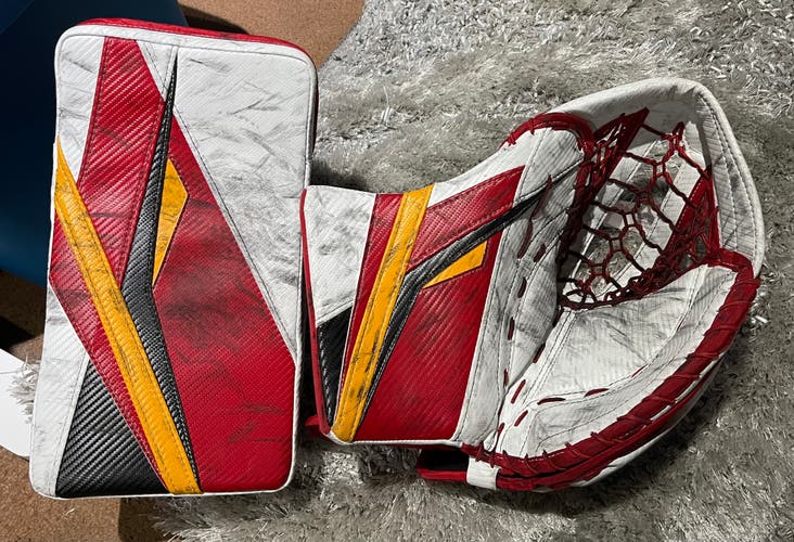 True / Leferve L 12.1 Glove and Blocker