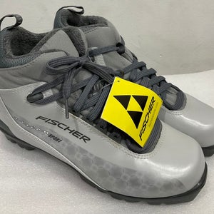 New Fischer XC Sport Cross Country NNN Ski Boots Silver Size 42 (SY1371)