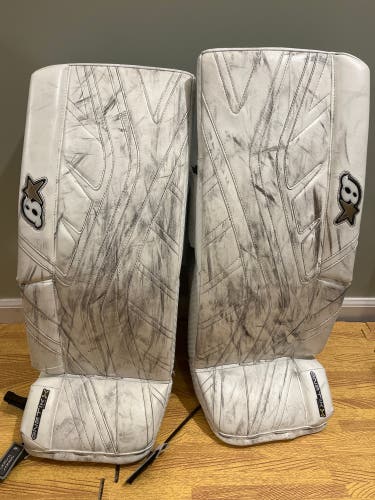 Used 27" Brian's Gnetik X Goalie Leg Pads