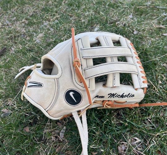 Nike Pro Gold Tradition Baseball Glove 12” H Web