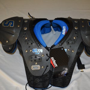 NEW - Schutt SI 770 Football Shoulder Pads, Youth Small 12-13 Inches