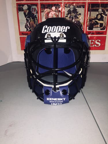 Senior Refurbed SK2000L Goalie Mask Pro Stock