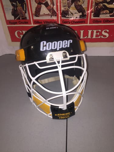 Senior Refurbed SK2000L Goalie Mask Pro Stock - Boston/ Pittsburgh