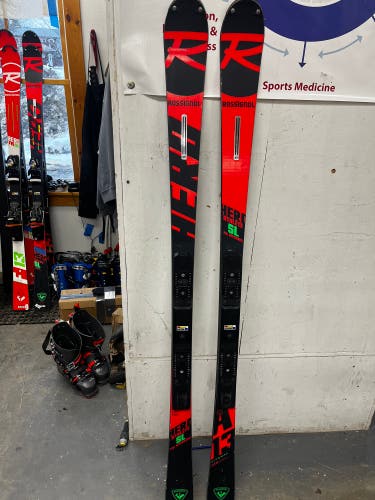 Used Racing Hero FIS SL Pro Skis