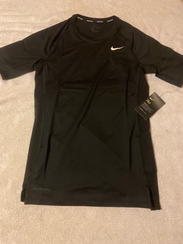 Nike Pro Dri Fit Men’s Medium Black Short Sleeve Shirt New