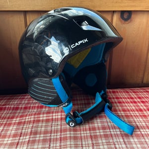 Capix Ski/snowboard Helmet