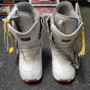 Used Burton Sable Senior 5 Women's Snowboard Boots