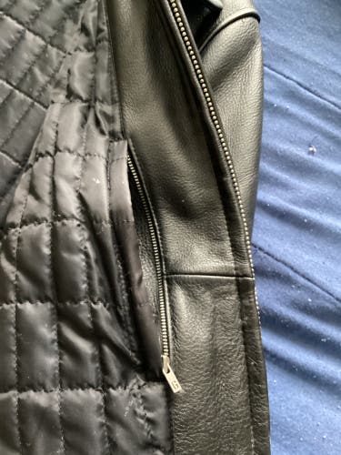 Guess men’s leather jacket