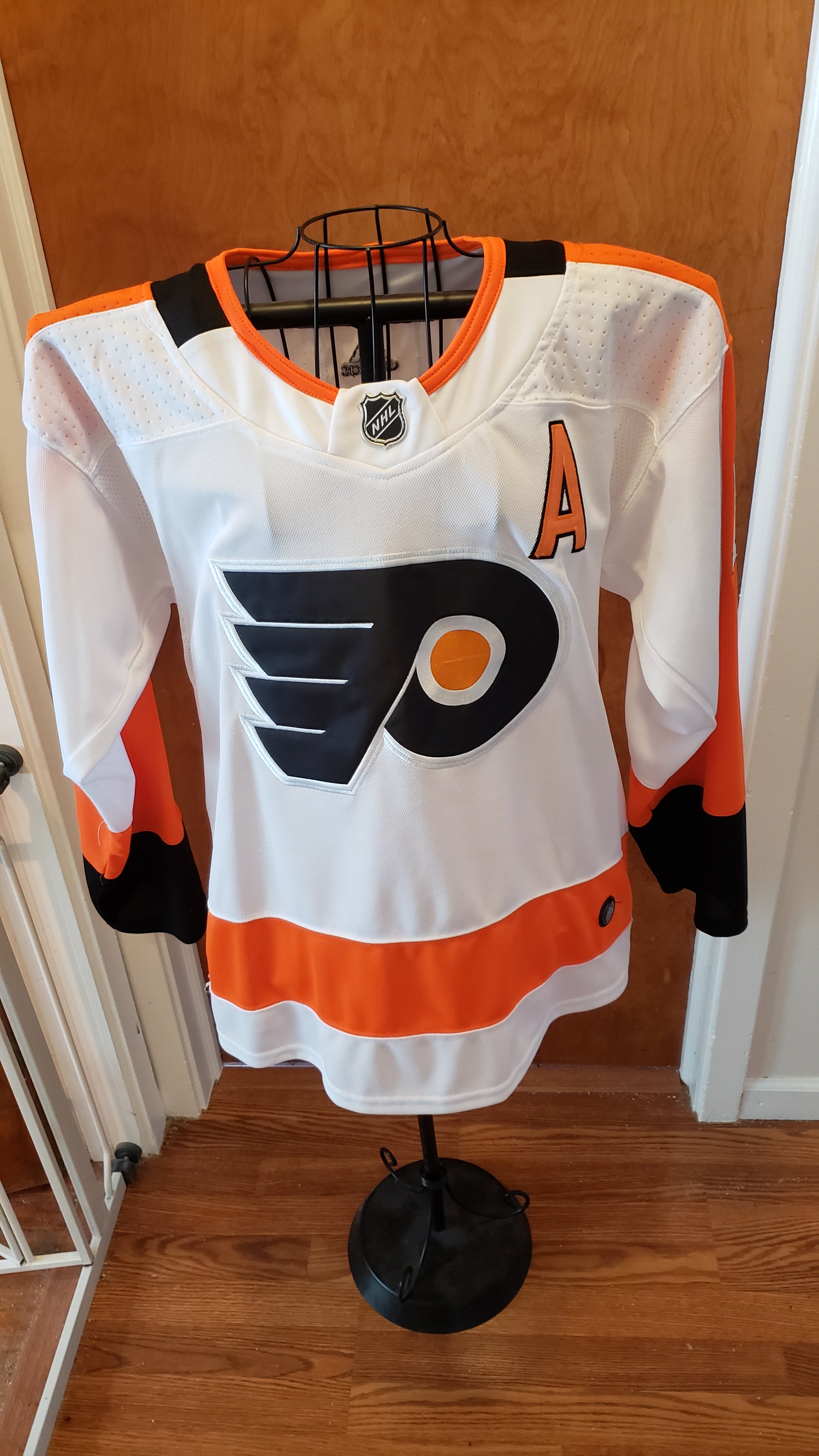 JOHN LECLAIR Philadelphia Flyers Signed Orange Adidas PRO Jersey