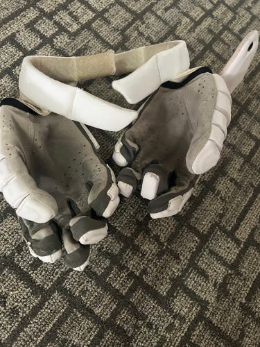 Used Under Armour 13" Command Lacrosse Gloves