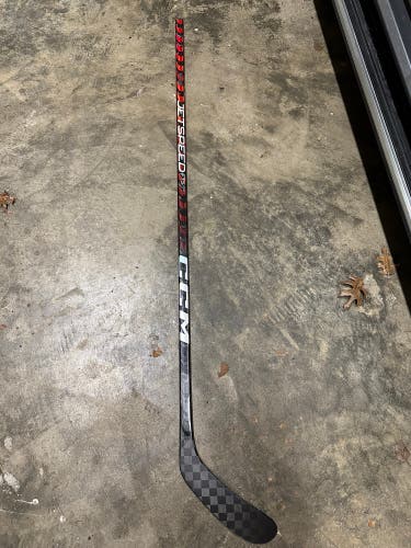 Senior Right Handed P28 Pro Stock JetSpeed FT5 Pro Hockey Stick