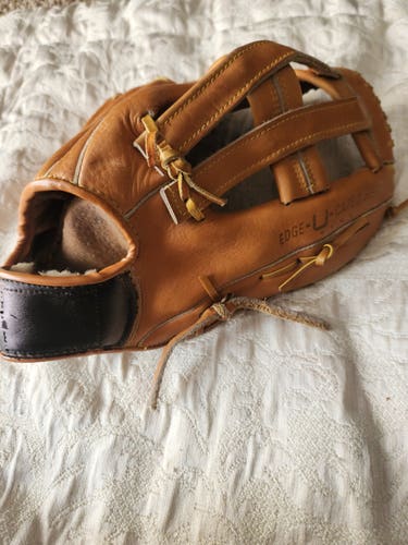 Rawlings Right Hand Throw RBG58T Jose Canseco Signature Model Baseball Glove 13"