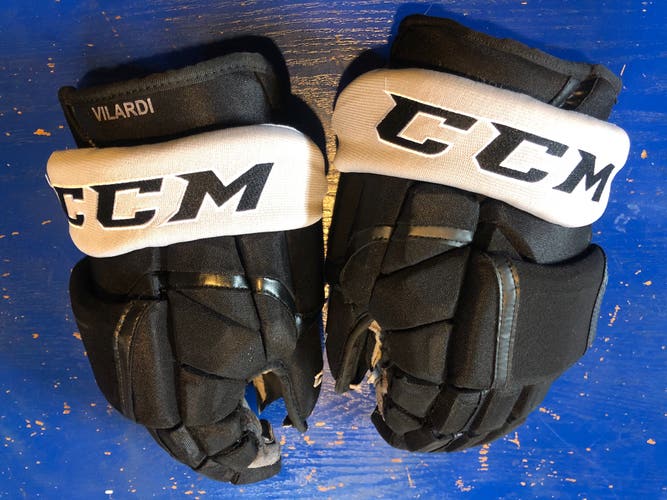 CCM 14" Pro Stock HG12 Gloves LA Kings