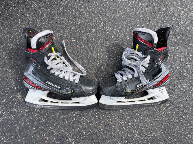 Used Bauer Size 4 Vapor 2X Pro Hockey Skates