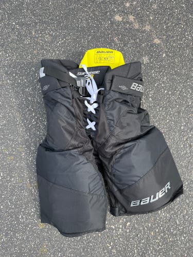 New Medium Bauer Supreme 2S Hockey Pants