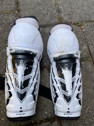 Used CCM  LTP Shin Pads 8”