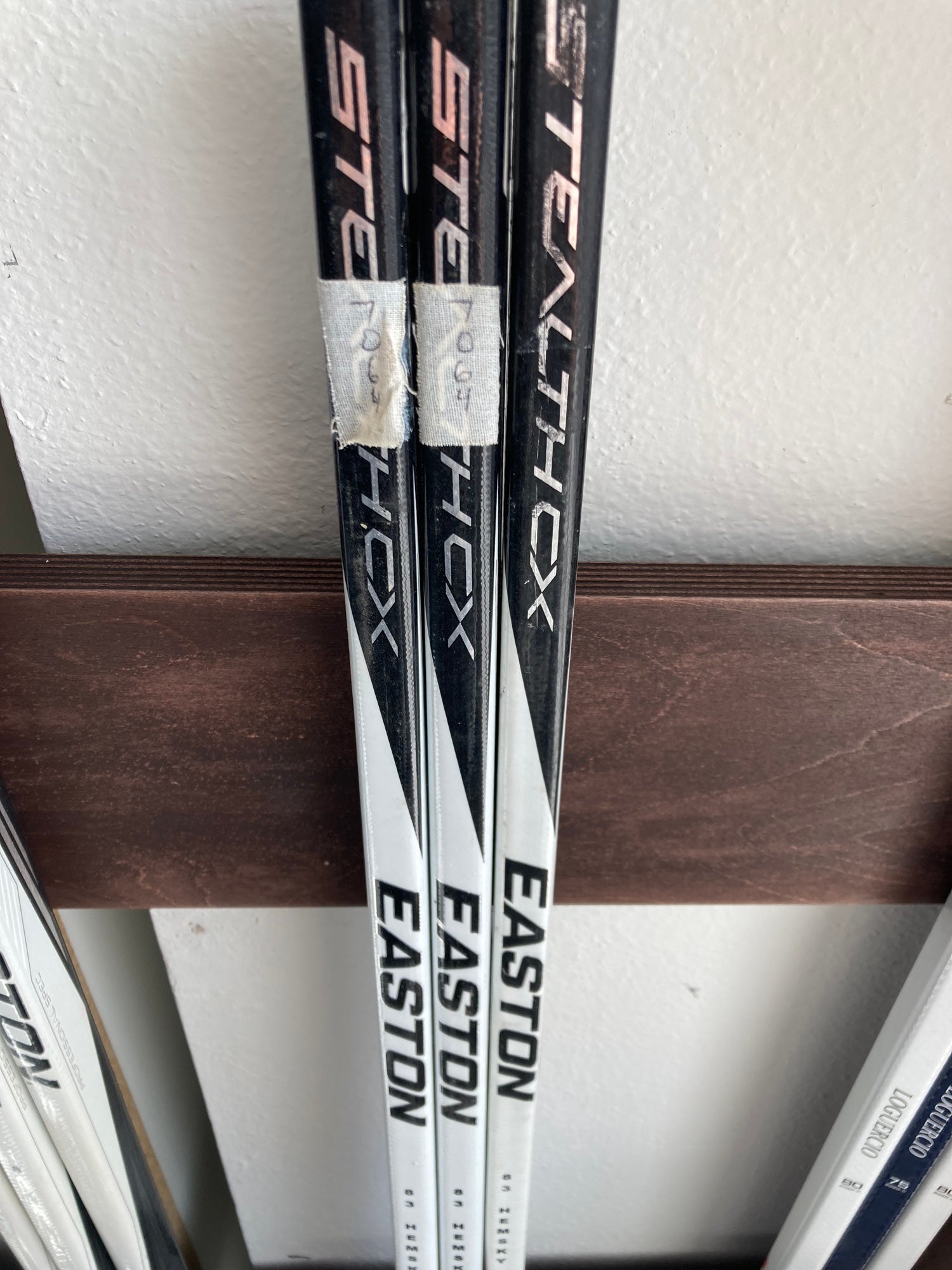 New! Pair of Pro Stock Easton Stealth CX Sticks RH 90 Flex Pietrangelo