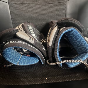 Maverick 1k charger lacrosse gloves