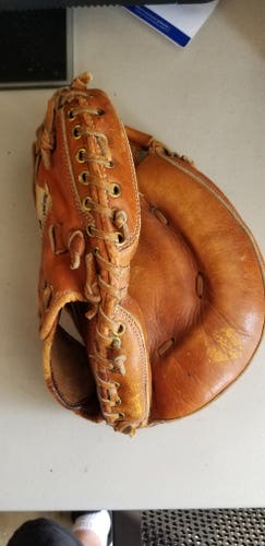 Used Right Hand Throw Catcher's Baseball Glove 31