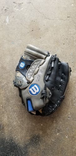 Used Wilson Right Hand Throw Infield Baseball Glove 11"