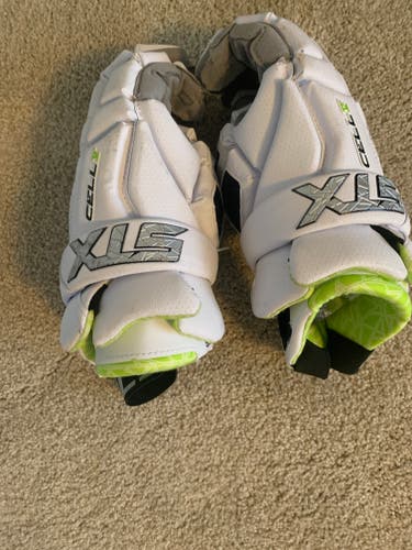 New Player's STX Cell V Lacrosse Gloves 12"