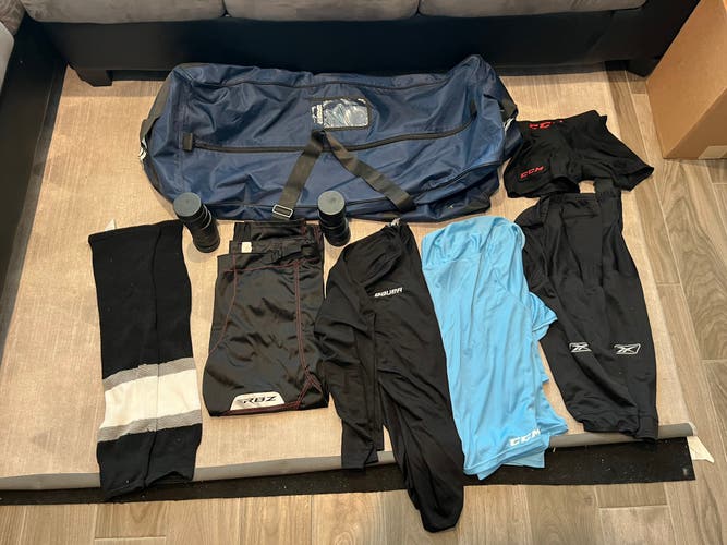 40” Monkeysports Hockey bag + extras