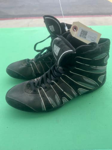 Men's 10.0 (W 11.0)Contender Boxing Shoes