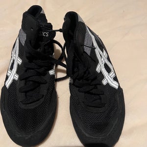 Asics Wrestling Shoes Boys Size 5.5 Black