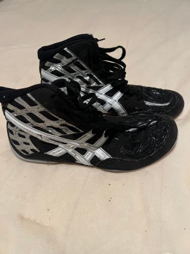 Asics Split Second Wrestling Shoes Size 5.5 Black