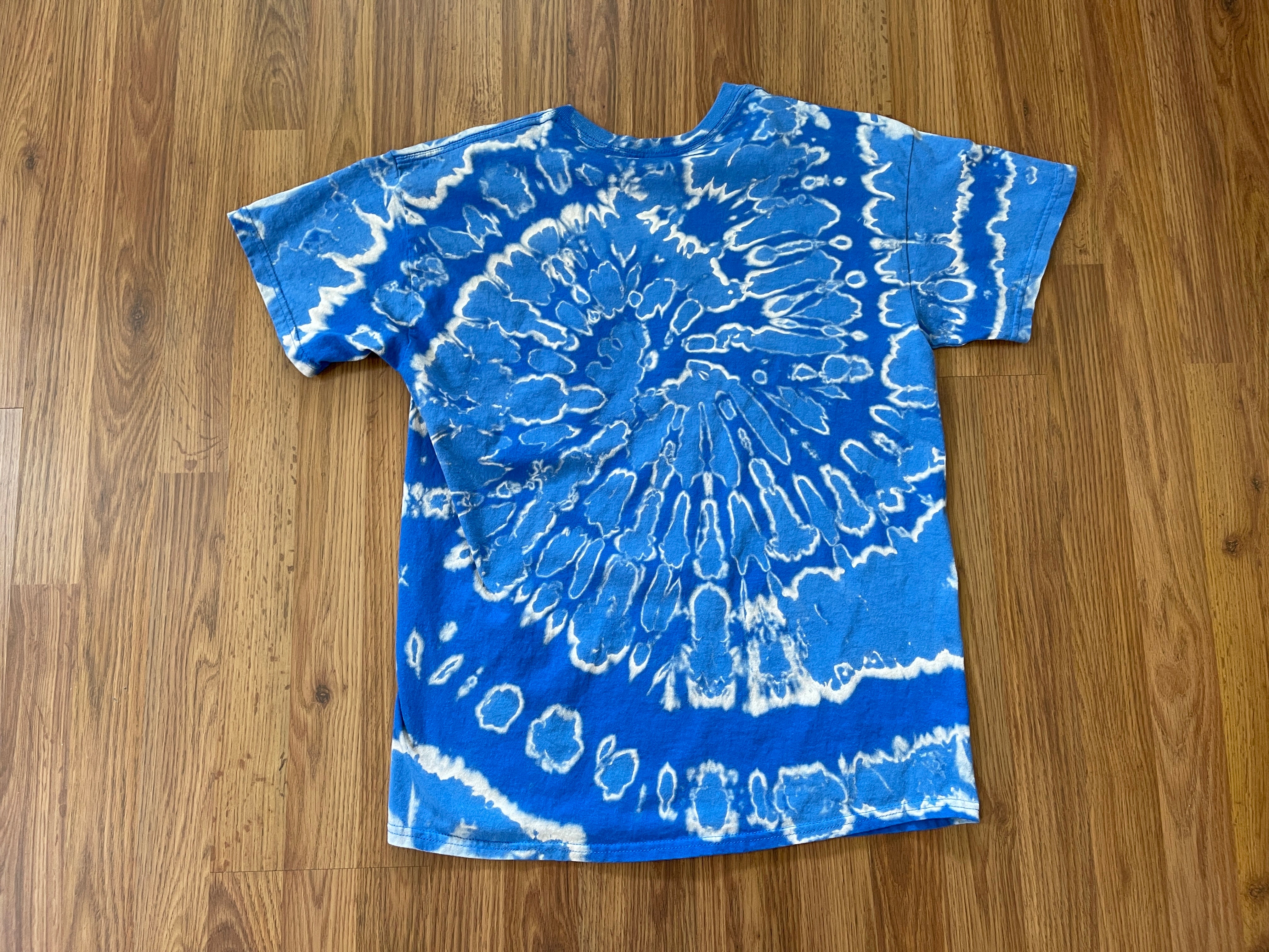 New York Giants NFL FOOTBALL SUPER AWESOME REVERSE TIE DYE Size XL T Shirt  | SidelineSwap