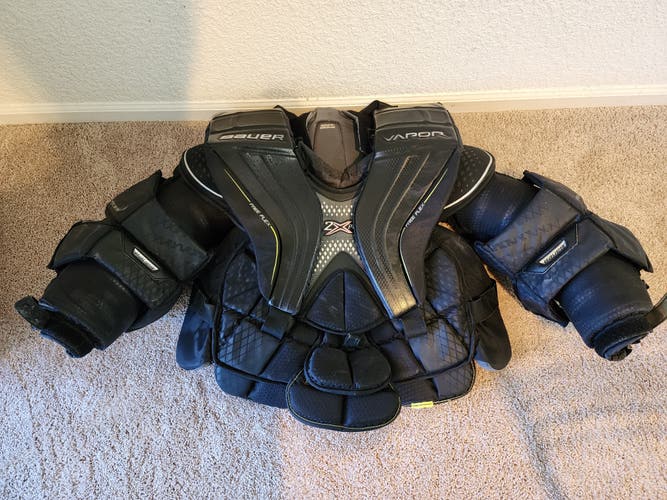 Bauer Vapor 2X Pro Goalie Chest Protector size medium