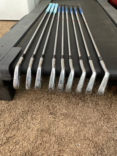 Men's Right Handed Stiff Flex Steel Shaft Iron Set