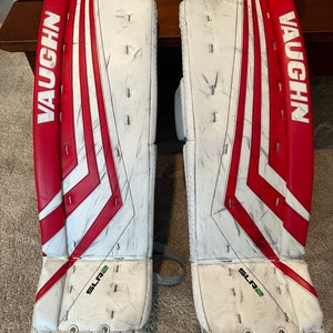 Vaughn SLR2 intermediate hockey goalie leg pads