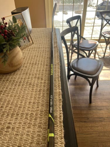 (Bauer Agent Hockey Stick)(P92)(65 Flex)(left)