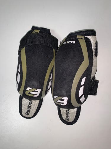 Reebok Elbow Pads Youth Small Used