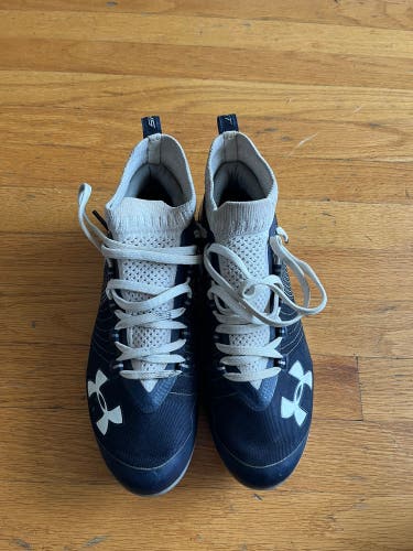 Under Armour Spotlight Cleats