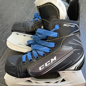 CCM Youth Hockey Skates, Size 13Y