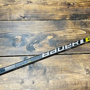 Used Junior Bauer Supreme 2S Pro RH Hockey Stick