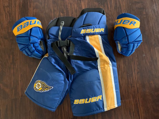 Used West Seneca Wings Bauer Nexus Junior Small Hockey Pants And Gloves