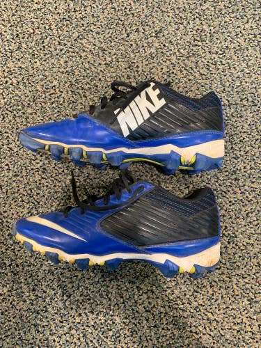 Used Size 4.5 Molded Nike Cleats
