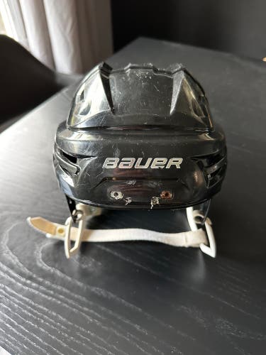 Used Medium Bauer  Re-Akt Helmet